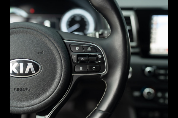 Kia Niro 1.6 GDi Hybrid ExecutiveLine | Trekhaak afnb. | Stoelkoeling / verwarming | Stoelgeheugen | Prijs Rijklaar!!