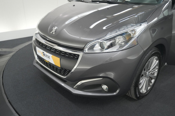 Peugeot 208 PureTech 82 Signature | Apple Carplay | Parkeersensoren | Navigatie | Airco
