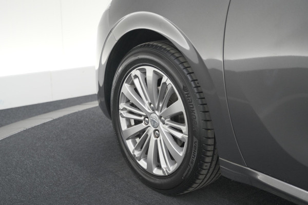 Peugeot 208 PureTech 82 Signature | Apple Carplay | Parkeersensoren | Navigatie | Airco