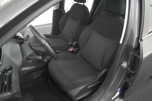 Peugeot 208 PureTech 82 Signature | Apple Carplay | Parkeersensoren | Navigatie | Airco