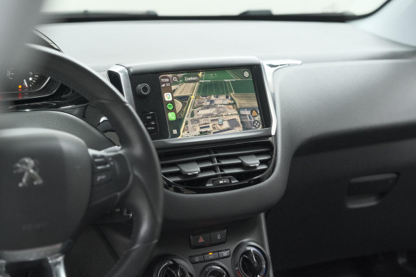 Peugeot 208 PureTech 82 Signature | Apple Carplay | Parkeersensoren | Navigatie | Airco