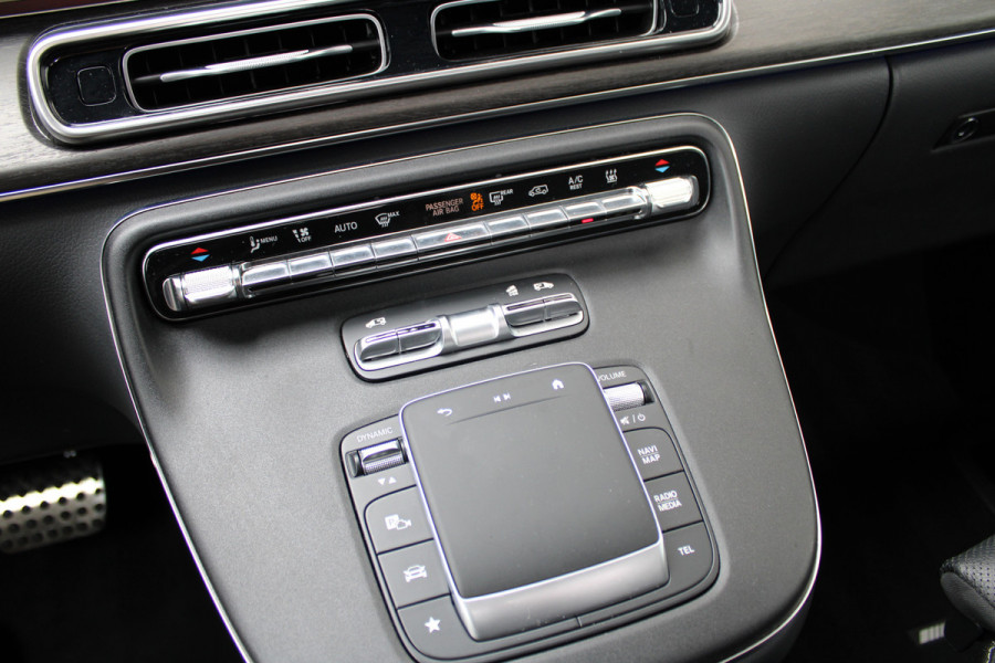 Mercedes-Benz V-Klasse 300d / DC / AMG / 4-Matic / Panorama / Elec Stoelen / 360 Cam / Burmester / Vol Opties / NIEUWSTAAT