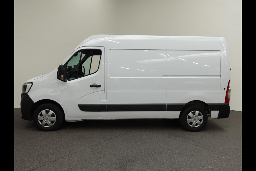 Renault Master T33 2.3 dCi 135PK L2H2 Work Edition Airco Cruise Control Camera Navi PDCA Trekhaak