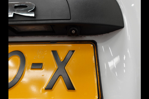 Renault Master T33 2.3 dCi 135PK L2H2 Work Edition Airco Cruise Control Camera Navi PDCA Trekhaak