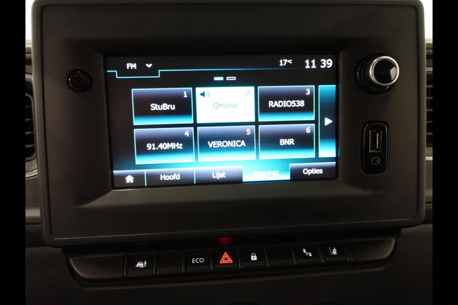 Renault Master T33 2.3 dCi 135PK L2H2 Work Edition Airco Cruise Control Camera Navi PDCA Trekhaak