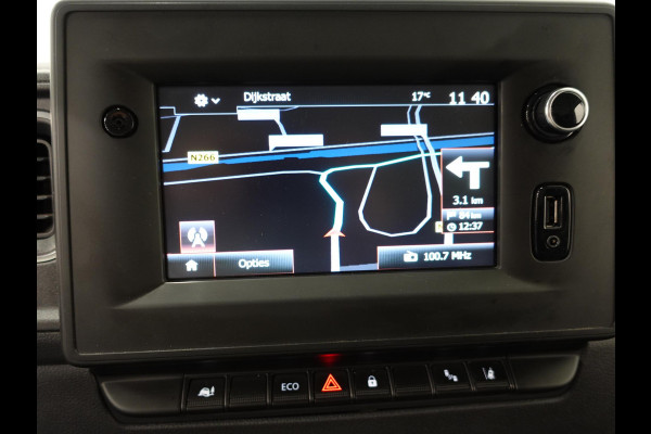 Renault Master T33 2.3 dCi 135PK L2H2 Work Edition Airco Cruise Control Camera Navi PDCA Trekhaak