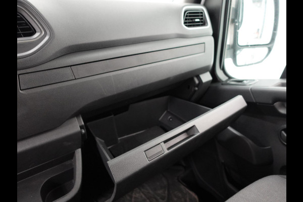 Renault Master T33 2.3 dCi 135PK L2H2 Work Edition Airco Cruise Control Camera Navi PDCA Trekhaak