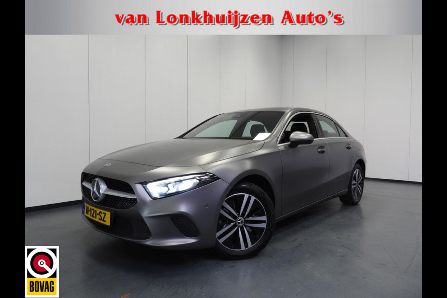 Mercedes-Benz A-Klasse A250e Luxury Limited LEER/CAMERA/SFEER/TREKH./17"LMV!