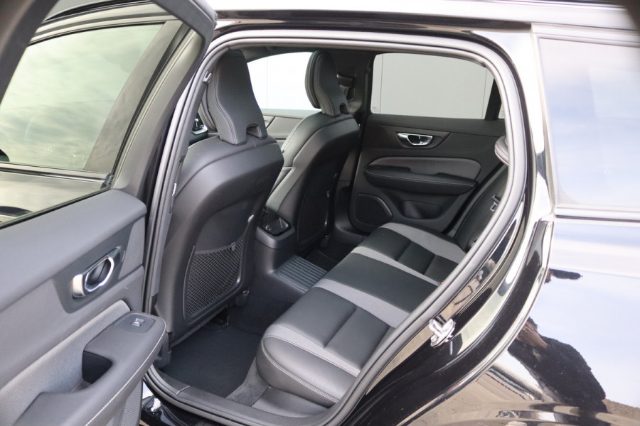 Volvo V60 2.0 T6 Recharge 340PK AWD R-Design Elektr.-trekhaak/Pano-dak/Winter-pack/Memory-stoel/Camera