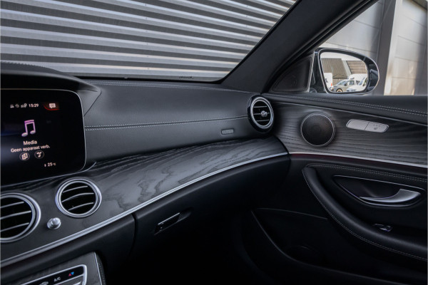 Mercedes-Benz E-Klasse Estate 300 de AMG-Line