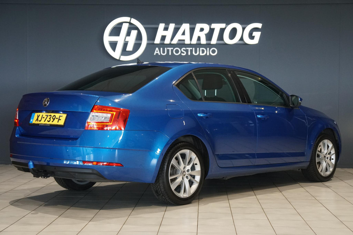 Škoda Octavia 1.5 TSI Greentech Ambition Business Automaat + TREKHAAK / KEYLESS / VOORRUITVERWARMING