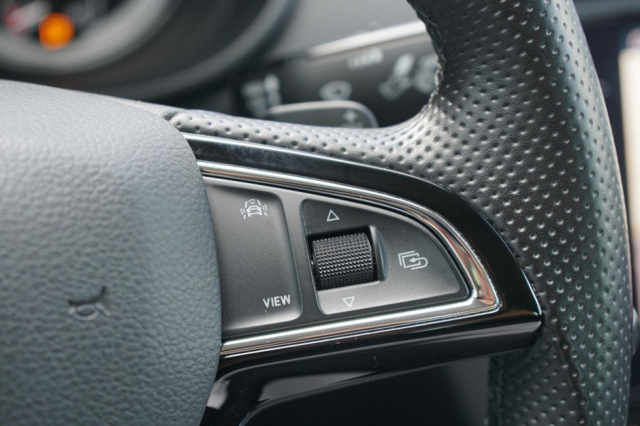 Škoda Octavia 1.5 TSI Greentech Ambition Business Automaat + TREKHAAK / KEYLESS / VOORRUITVERWARMING