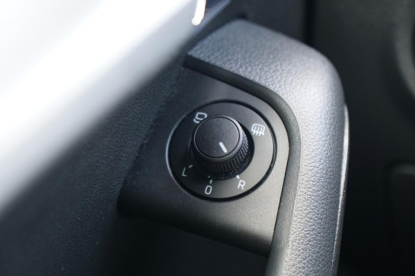 Škoda Octavia 1.5 TSI Greentech Ambition Business Automaat + TREKHAAK / KEYLESS / VOORRUITVERWARMING