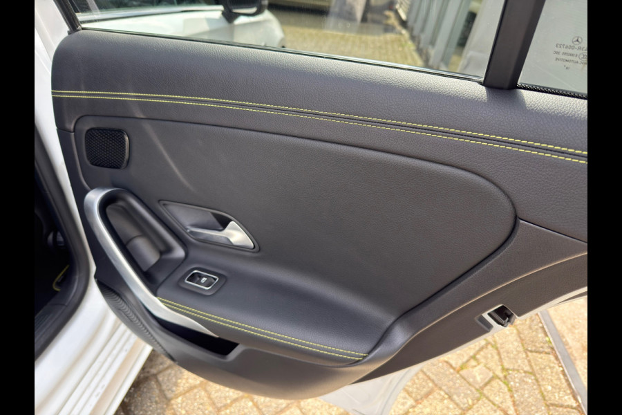 Mercedes-Benz A-Klasse 220 Launch Edition Premium Plus l Aero Pack l Pano l Climate l ACC l IZGST l