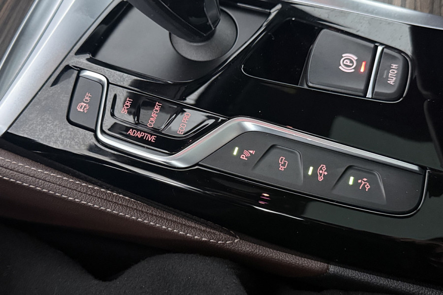 BMW 6 Serie Gran Turismo 630i High Executive (PANORAMADAK, H&K AUDIO, STOELVERWARMING/VERKOELING, STUURVERWARMING, CAMERA)