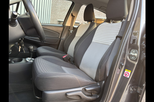 Toyota Yaris 1.5 Hybrid Team D | Stoelverw. | Trekhaak afn. | Lane Assist Prijs Rijklaar!!