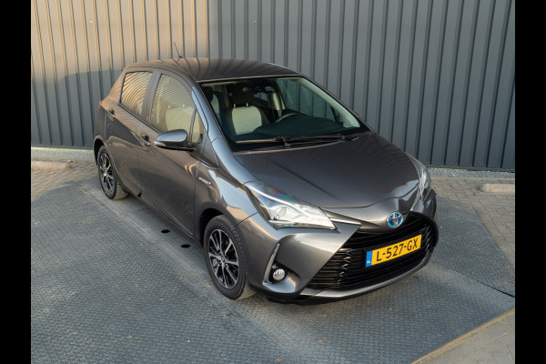Toyota Yaris 1.5 Hybrid Team D | Stoelverw. | Trekhaak afn. | Lane Assist Prijs Rijklaar!!