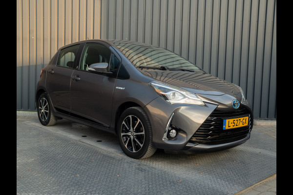Toyota Yaris 1.5 Hybrid Team D | Stoelverw. | Trekhaak afn. | Lane Assist Prijs Rijklaar!!