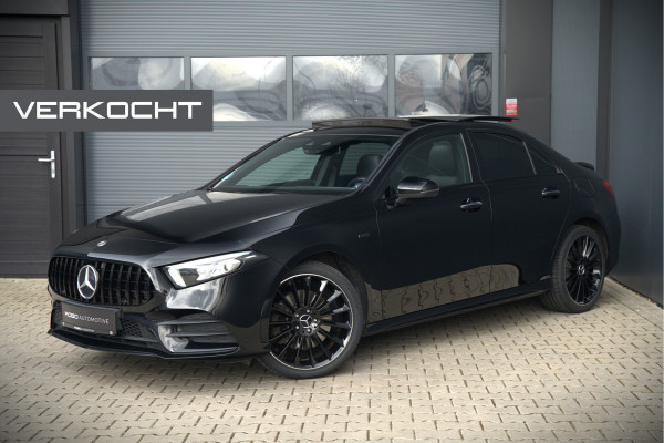Mercedes-Benz A-Klasse 250 e Premium Plus | Panoramadak | Ambiance Verlichting | Stoelverwarming | Camera | Navigatie | Apple Carplay | Keyless | Cruise Control | DAB |