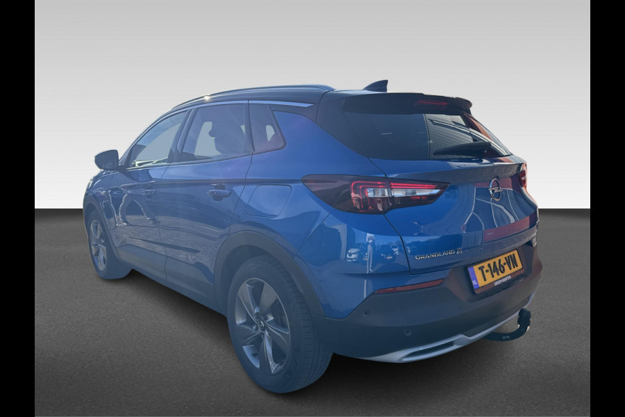 Opel Grandland X 1.6 Turbo Hybrid4 Ultimate | Trekhaak | All Seasonbanden | Leder
