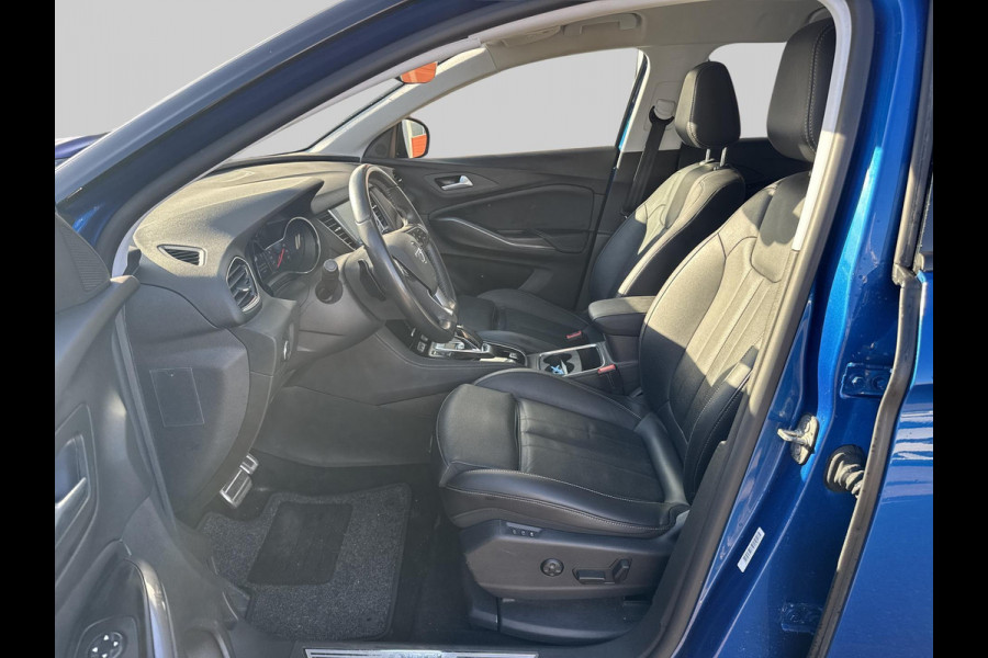 Opel Grandland X 1.6 Turbo Hybrid4 Ultimate | Trekhaak | All Seasonbanden | Leder