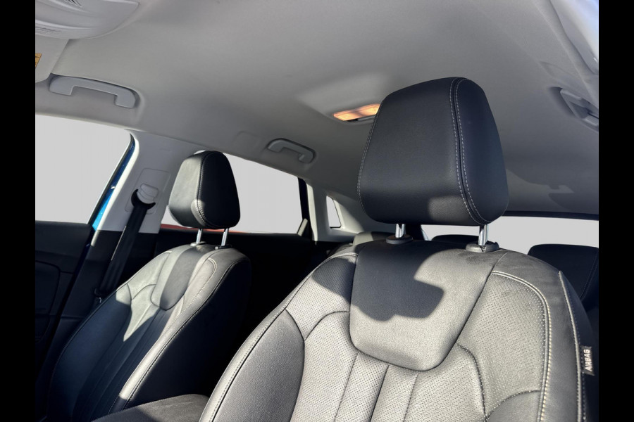 Opel Grandland X 1.6 Turbo Hybrid4 Ultimate | Trekhaak | All Seasonbanden | Leder