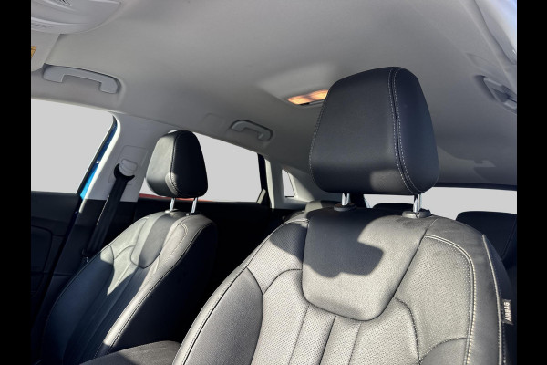 Opel Grandland X 1.6 Turbo Hybrid4 Ultimate | Trekhaak | All Seasonbanden | Leder