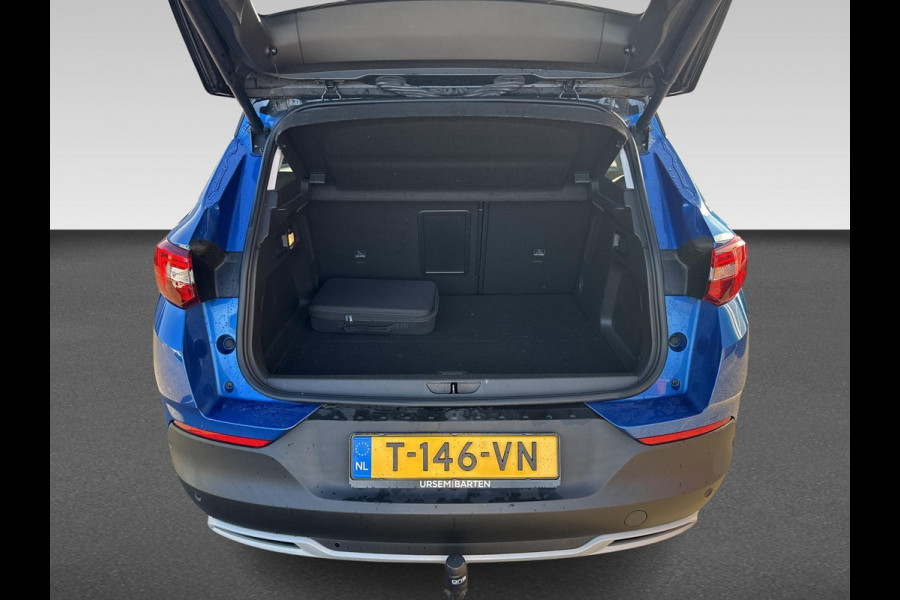 Opel Grandland X 1.6 Turbo Hybrid4 Ultimate | Trekhaak | All Seasonbanden | Leder