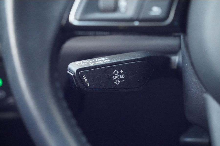 Audi A3 Sportback 1.5 TFSI CoD Sport Lease Edition / NL-Auto / Automaat / Sportstoelen / Navi / Cruise