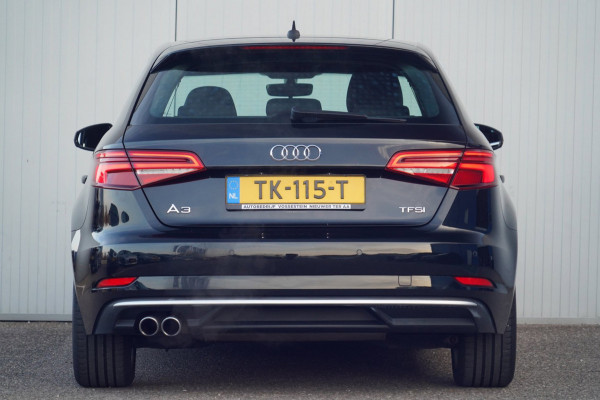 Audi A3 Sportback 1.5 TFSI CoD Sport Lease Edition / NL-Auto / Automaat / Sportstoelen / Navi / Cruise
