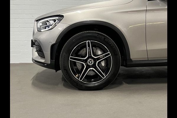 Mercedes-Benz GLC 300e 4MATIC AMG | Trekhaak | Open dak | Camera | Stoelverwarming | Memory | Cruise control | Carplay