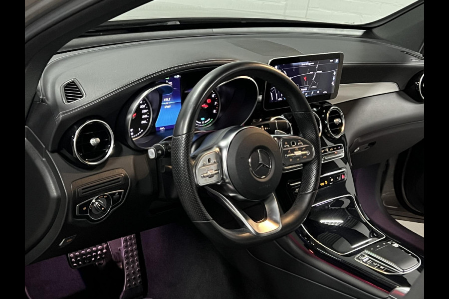 Mercedes-Benz GLC 300e 4MATIC AMG | Trekhaak | Open dak | Camera | Stoelverwarming | Memory | Cruise control | Carplay