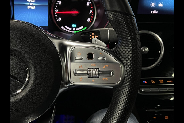 Mercedes-Benz GLC 300e 4MATIC AMG | Trekhaak | Open dak | Camera | Stoelverwarming | Memory | Cruise control | Carplay