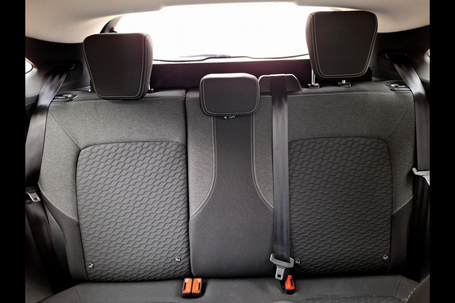 Ford Puma 1.0 T Hybrid Titanium Design | Light pack - Full LED | Winter Pack | Climate | Stoel & Stuur-verwarming | Elektr voorruit snel ontdooier |  All Season banden |