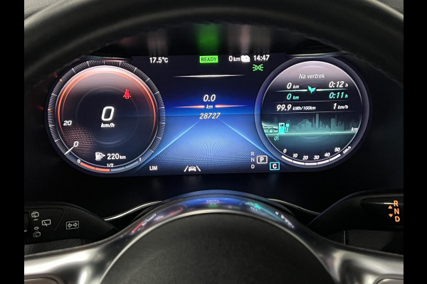 Mercedes-Benz GLC GLC 300e 4MATIC AMG Trekhaak | Adapt. cruise | Open dak | Achteruitrij camera | Stoelverwarming | Carplay | Bliss