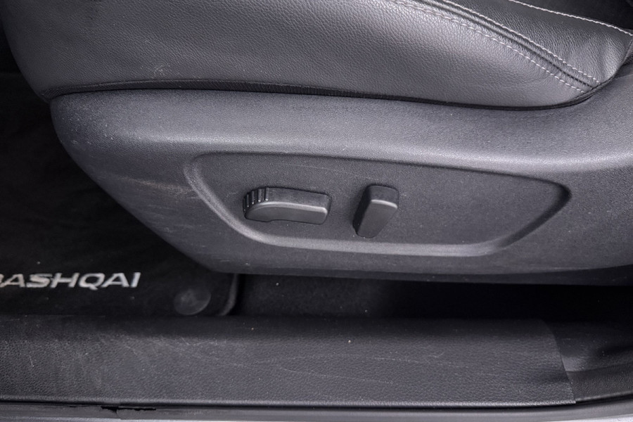 Nissan QASHQAI 1.2 Tekna + (STOELVERWARMING, CAMERA, ELEKTR STOELEN, TREKHAAK, PARKEERSENSOREN, LANE-ASSSIST)