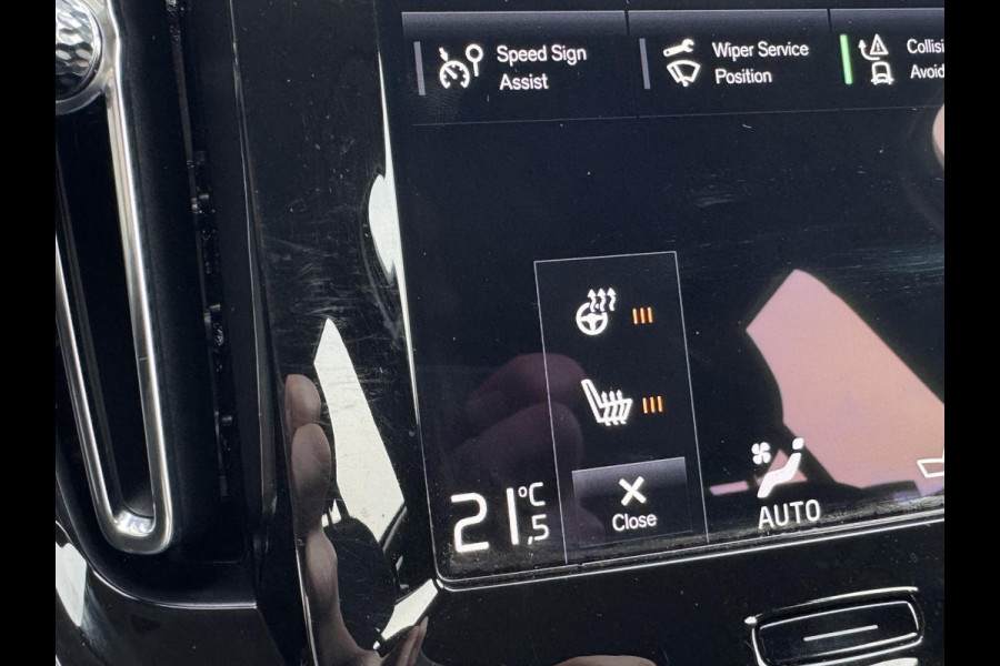 Volvo XC40 1.5 T2 Momentum NL-AUTO | TREKHAAK | STOEL VERWARMING