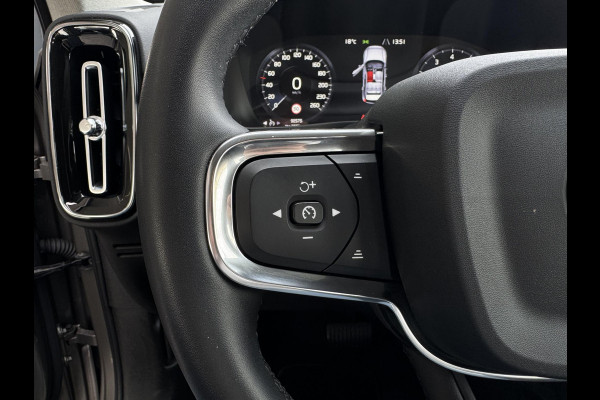 Volvo XC40 1.5 T2 Momentum NL-AUTO | TREKHAAK | STOEL VERWARMING