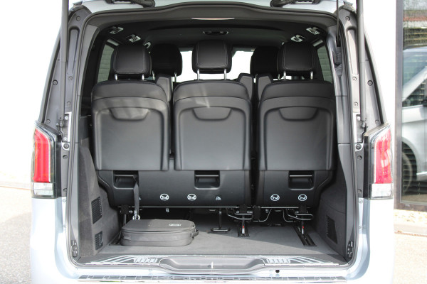 Mercedes-Benz Eqv 300 L2 / AMG / New Model / Luchtvering / 7-Persoons / Burmester / Electr Stoelen / Vol Opties / NIEUW!!