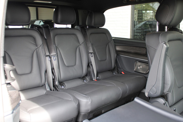Mercedes-Benz Eqv 300 L2 / AMG / New Model / Luchtvering / 7-Persoons / Burmester / Electr Stoelen / Vol Opties / NIEUW!!