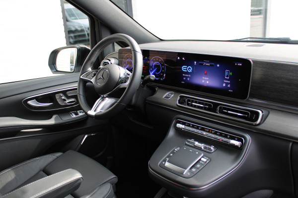Mercedes-Benz Eqv 300 L2 / AMG / DC / New Model / Luchtvering / Burmester / Electr Stoelen / Vol Opties / NIEUW!!