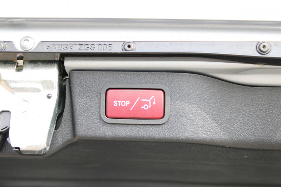 Mercedes-Benz Eqv 300 L2 / AMG / DC / New Model / Luchtvering / Burmester / Electr Stoelen / Vol Opties / NIEUW!!