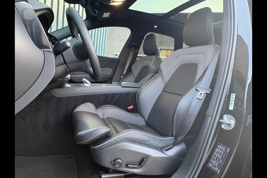Volvo XC60 2.0 T6 Plug-in hybrid AWD Plus Black Edition | 360 Camera | Harman/Kardon | Trekhaak | Panodak | Dodehoek sensoren | Prijs Rijklaar!!