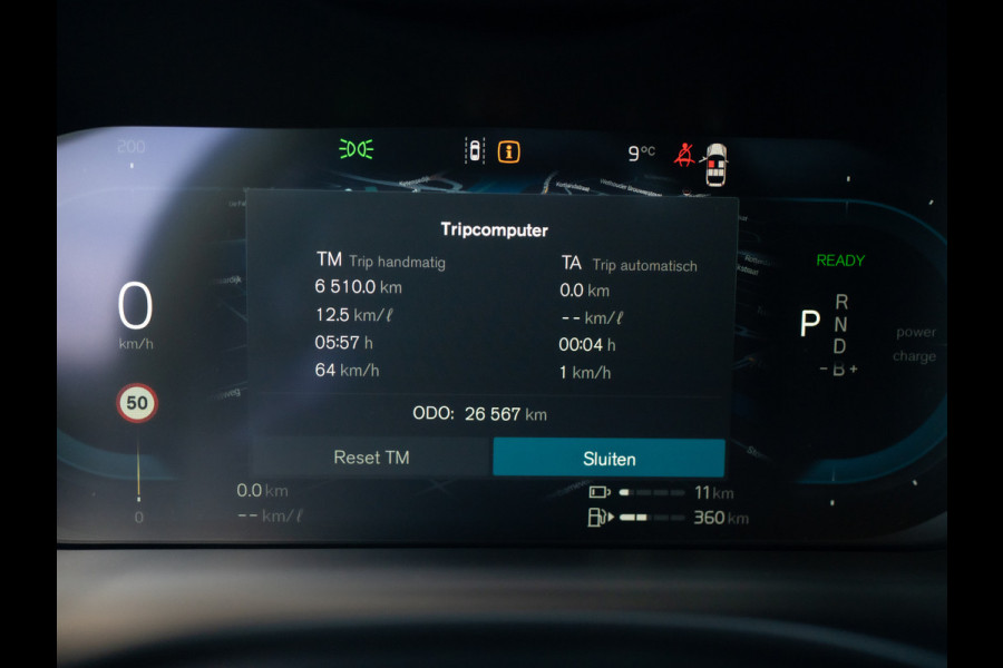 Volvo XC60 2.0 T6 Plug-in hybrid AWD Plus Black Edition | 360 Camera | Harman/Kardon | Trekhaak | Panodak | Dodehoek sensoren | Prijs Rijklaar!!