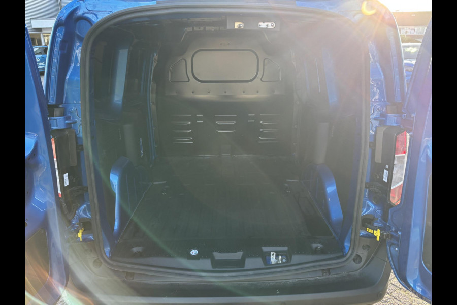 Ford Transit Courier 1.0 EcoBoost Limited | SCI | 125pk Automaat | Trekhaak | Achteruitrijcamera | Stoelverwarming | Lichtmetaal