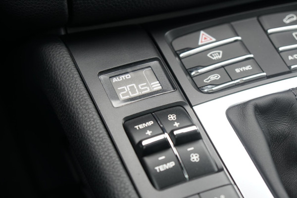Porsche Macan 2.0 + PANORAMADAK / LUCHTVERING / 21" TURBO / MEMORY
