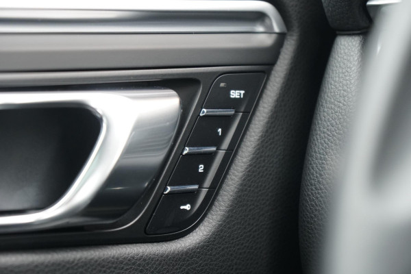 Porsche Macan 2.0 + PANORAMADAK / LUCHTVERING / 21" TURBO / MEMORY