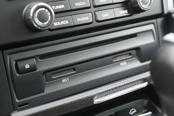 Porsche Macan 2.0 + PANORAMADAK / LUCHTVERING / 21" TURBO / MEMORY