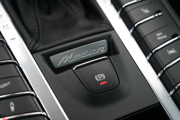 Porsche Macan 2.0 + PANORAMADAK / LUCHTVERING / 21" TURBO / MEMORY