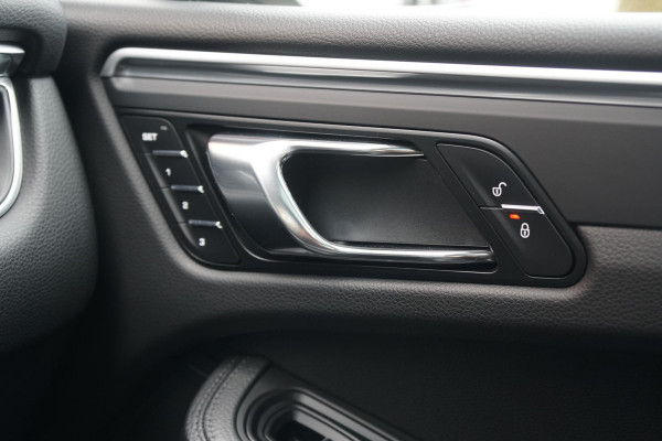 Porsche Macan 2.0 + PANORAMADAK / LUCHTVERING / 21" TURBO / MEMORY